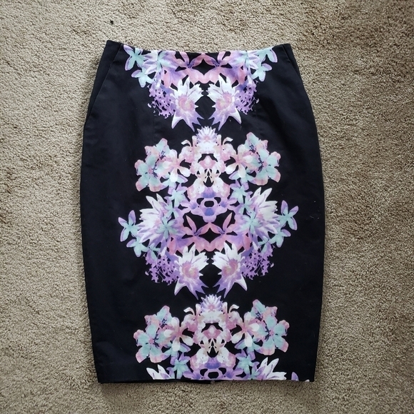 Mossimo Supply Co. Dresses & Skirts - Mossimo Black Purple Floral Pencil Skirt Stretch 2